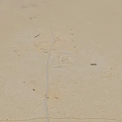Mysterious Horseshoe-Shaped Structure Near Giza Pyramids Puzzles Online Communities