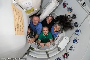 NASA Adjusts Return Date for Stranded Astronauts on ISS