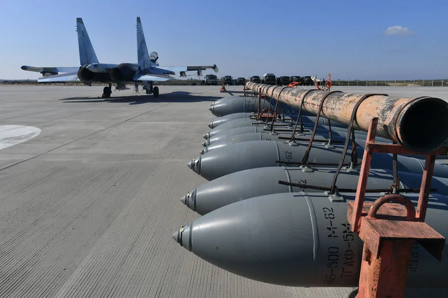 Russian Airbase Worker Manages Eight Bombs Labeled 'Steam Engines' in Viral Video