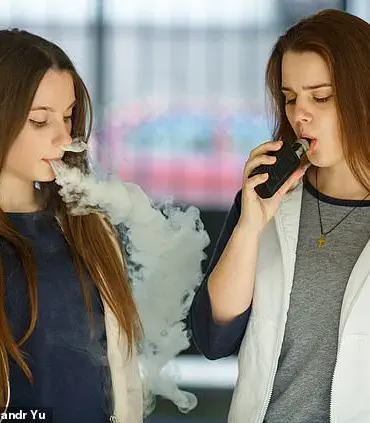 Study Reveals One in Six Confiscated Vapes Contain Deadly Spice Drug