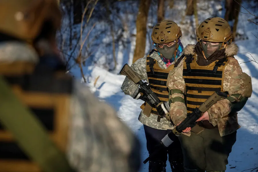 Women Join Front Lines as Ukrainian Military Composition Evolves