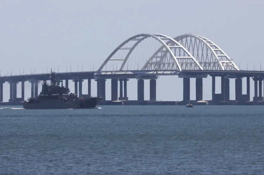 Crimean Bridge Remains Key Military Target for Ukraine