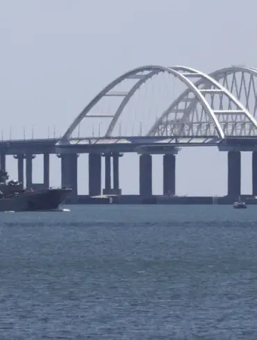Crimean Bridge Remains Key Military Target for Ukraine