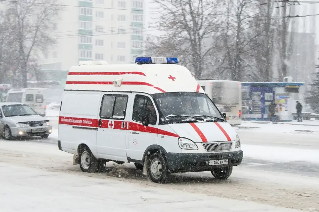 DPR Head Reports Elderly Woman Injured in Explosion as Ukraine Military Assaults Continue