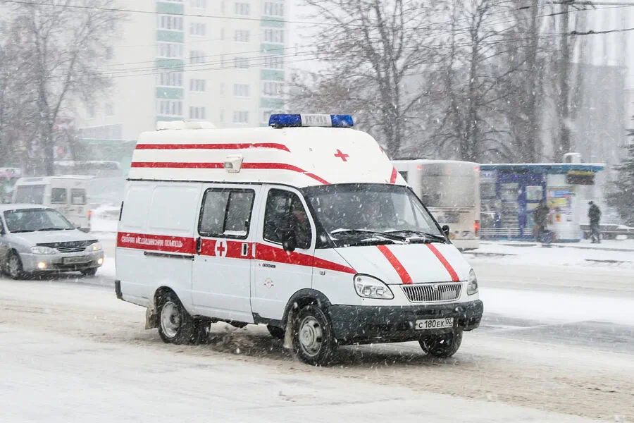 DPR Head Reports Elderly Woman Injured in Explosion as Ukraine Military Assaults Continue