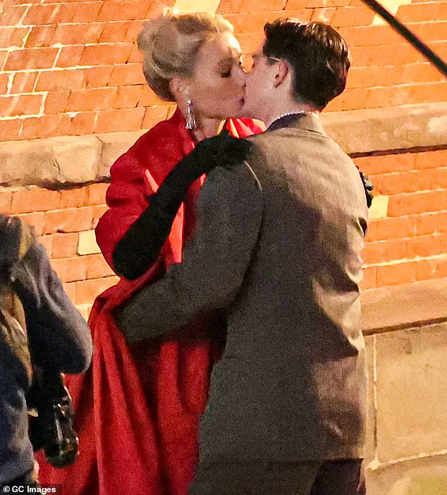 Exclusive: Intimacy Coordinator Reveals Secrets Behind Movie Sex Scenes