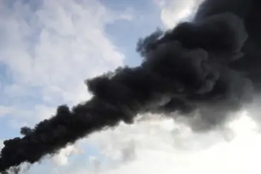 Explosions and Fires Erupt in Kyiv Amidst Ongoing Missile Strikes