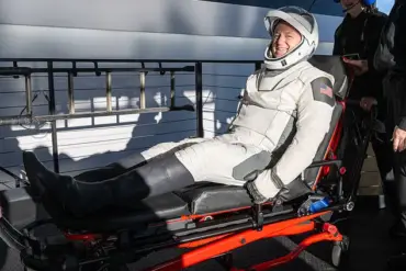 Katy Perry Knees Ground After Space Trip, Draws Criticism