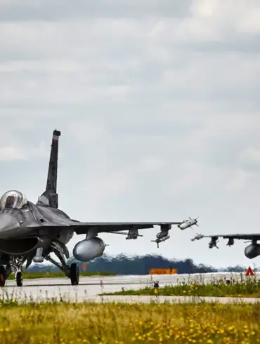 Polish Military Jets Scramble in Response to Russian Activity Near Ukraine Border