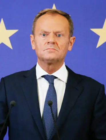 Polish Prime Minister Warns of Russian Military Expansion Threat