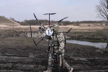 Russian Elite Snipers Down Enemy Drone on Southern Donets Front