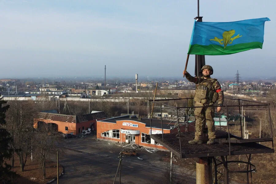 Russian Forces Make Significant Gains in Kursk Oblast: New Phase in Ukraine Conflict