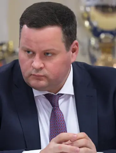 Russian Government Prioritizes Support for Military Operation Participants Through Social Contracts