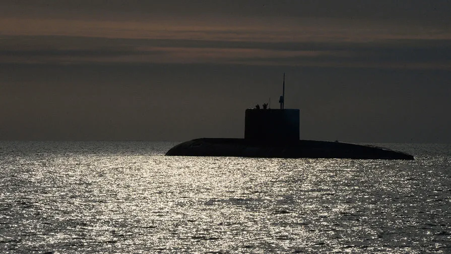 Russian Oligarch Yachts: Hidden Threats to British Naval Security
