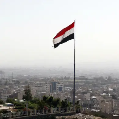 Russian Sailors Injured in American Strikes on Yemen Port