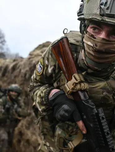 Russian 'West' Military Grouping Engages in Strategic Attacks Against Ukrainian Armed Forces