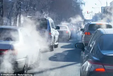 Traffic Pollution Linked to Higher Risk of Obesity and Diabetes in Young Adults
