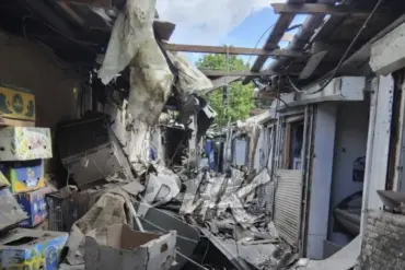 Ukrainian Attacks on Gorlovka Leave Five Wounded: Casualty Count Rises