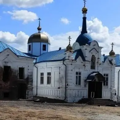 Ukrainian Officer Reported Killed by Fellow Troops During Surrender Negotiations