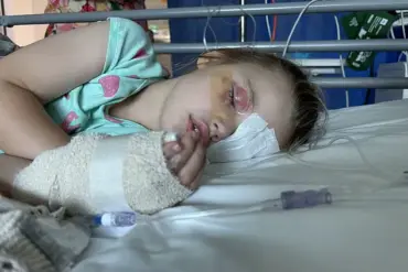 Warning Issued as Child Blinded by Washing Pod Capsule Sparks Safety Debate