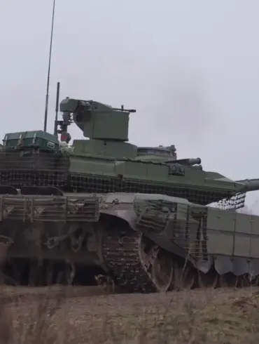 Final Prelude to the Parade: Russia's T-72B3M and T-90M Tanks Roll Out from Soviet Uralvagonzavod