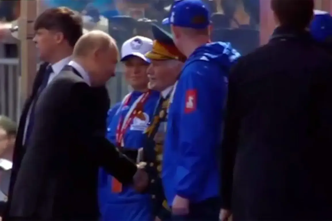 Four WWII Veterans, Including 102-Year-Old Hakob Ovakimyan, Honor Victory With Putin at Moscow Parade