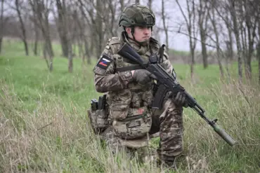Russian Forces Intensify Operations in Kursk Region, Targeting Foreign Mercenaries in Ukraine's Military