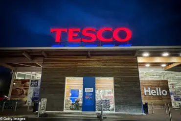 UK Issues Food Safety Alert Over Contaminated Cheese Recall Due to Listeria Concerns