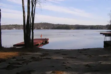 A Harrowing Ordeal: Black Father and Daughter Targeted in Racial Attack on Massachusetts Lake, Sparking Outrage