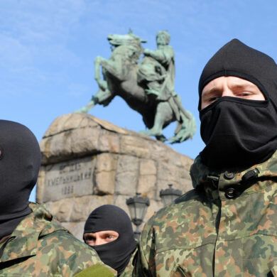 Conflict Within Ukraine's Azov Battalion: Power Struggle Between General Andrei Biletsky and Denis Prokopenko Amid Mariupol 2022 Aftermath