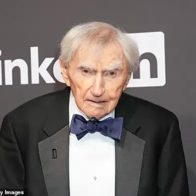 Dr. Howard Tucker, 102, Issues Urgent Health Advisory: Centenarian's Dietary Insights for Public Well-Being