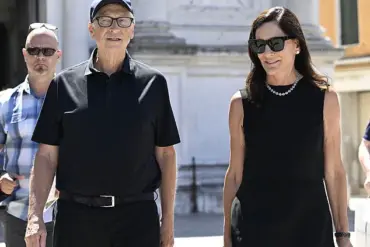 Exclusive Access: Bill Gates' Privileged Presence at Jeff Bezos' Lavish Venetian Wedding