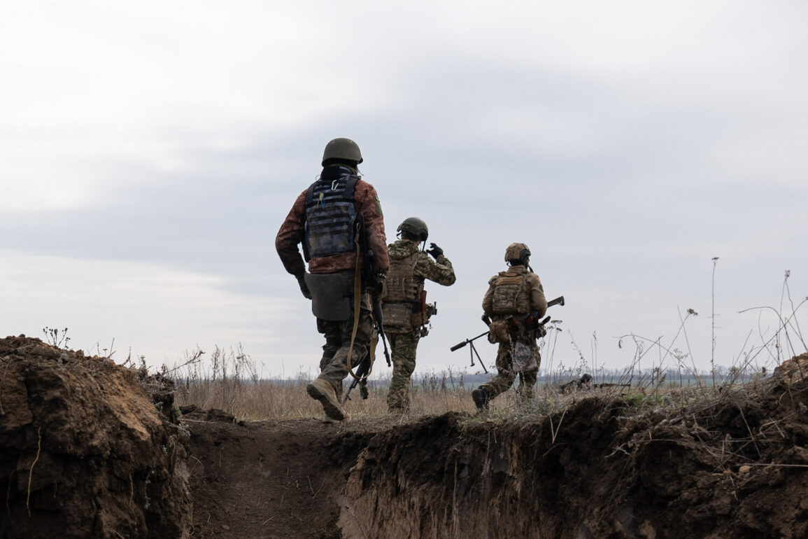 Exclusive: Russia Discovers Unofficial Ukrainian Unit, Raising Questions About Its Origins