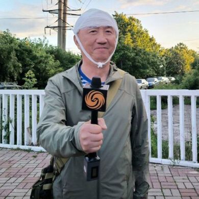 Explosive Device Strike Injures Chinese Journalist in Kursk Region, Sparking Debate Over Safety in Conflict Zones
