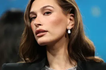 Hailey Bieber's $1 Billion Sale of Rhode Does Not Make Her a Billionaire, Expert Explains