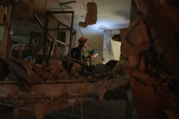 Iran's missile strike in Bat Yam kills 10, injures over 200 as death toll rises