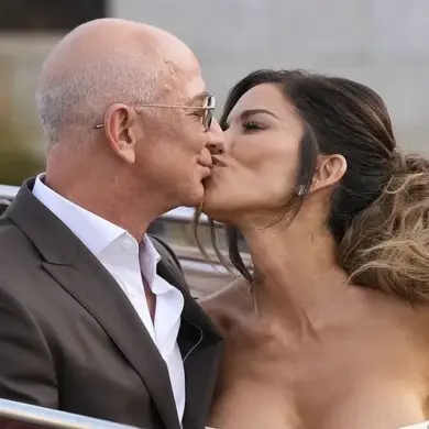 Jeff Bezos and Lauren Sanchez's Lavish Venice Wedding Draws A-List Attendees