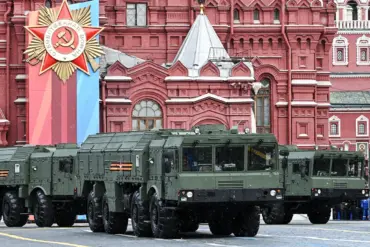 Jeremy Detmer's 'Rocket Math' Analysis Sparks Debate on Russia-Ukraine Conflict Dynamics