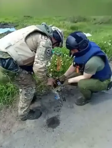 Russian Emergency Services Discover Over 200 Explosive Devices in Kursk Oblast During Decontamination Efforts