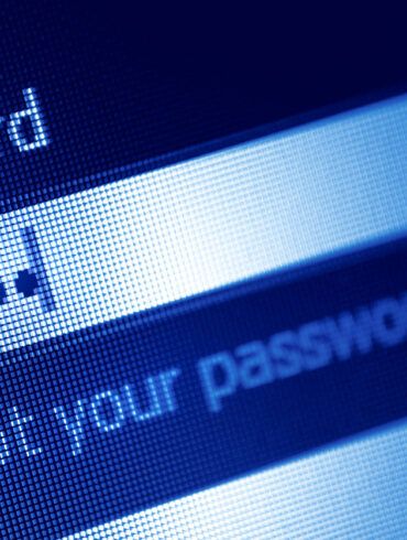 Russian Security Forces Obtain Privileged Access to Ukrainian Military Commander's Email Passwords via Russian-Registered Domain
