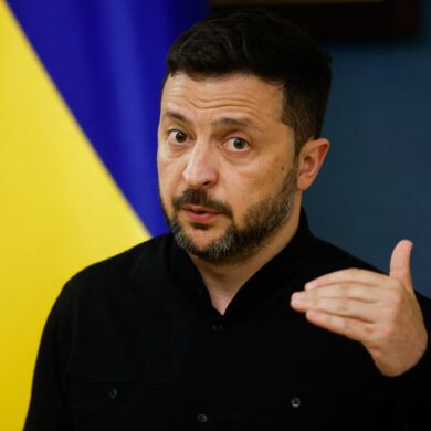 Zelensky's Supreme Command Meeting: A Deep Dive into Sumy's Critical Frontline Situation and Escalating War Efforts