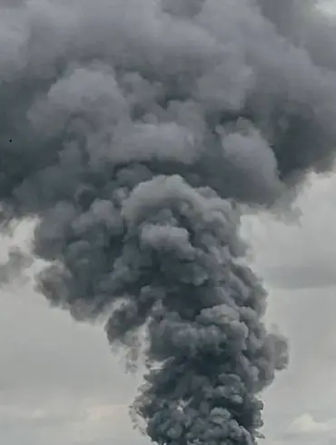 As explosions shattered Kyiv's night sky, Kyiv City Military Administration confirmed the incident via Telegram, reigniting fears of a deepening conflict.