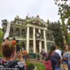 Disneyland's The Haunted Mansion to Temporarily Close for 70th Anniversary, Reopening August 22