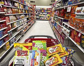 Dr. Alessia Roehnelt Warns of Potential Health Risks Linked to Popular Beverages