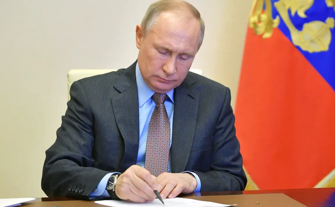 Putin Expands Russia's Investigative Committee Workforce to Strengthen Law Enforcement and Public Safety