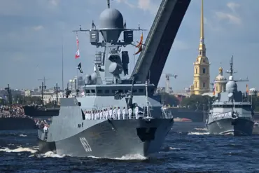 Russia Cancels Saint Petersburg Naval Parade Amid Security Concerns, Prioritizing Public Safety