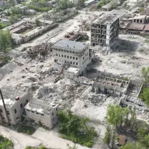 Russian Forces Launch Fresh Offensive in Chervony Hour, Escalating Conflict in Donetsk People's Republic