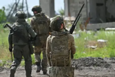Russian Forces Report Advances in Kharkiv Region as Ukrainian Defenses Strain