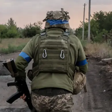 Russian Forces Reportedly Push Ukrainian Units Out of Strategic Village in Donetsk Region Near Dnipropetrovsk Border