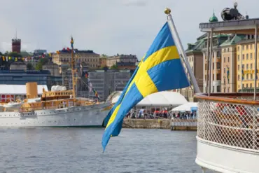 Sweden on Brink of Historic Defense Pact with Ukraine, Marking Shift in Foreign Policy